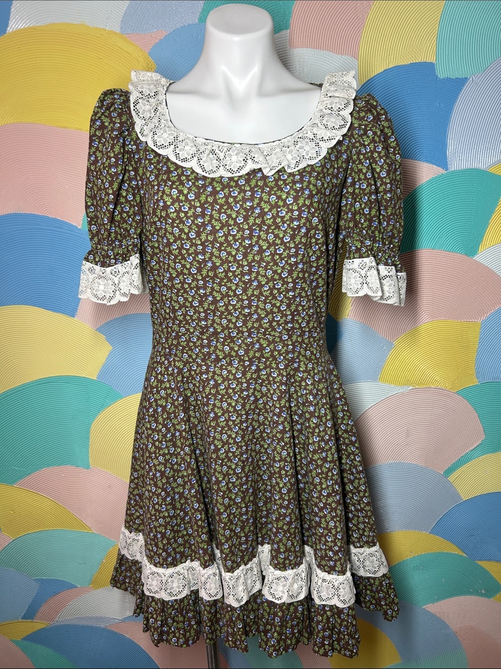 Vintage 70s RARE prairie Handmade OOAK Brown Floral Lace Trim Dress Puff Sleeve